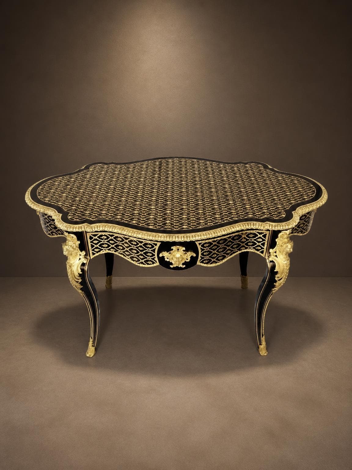 Table violonée en marqueterie Boulle résille & nacre DIEHL