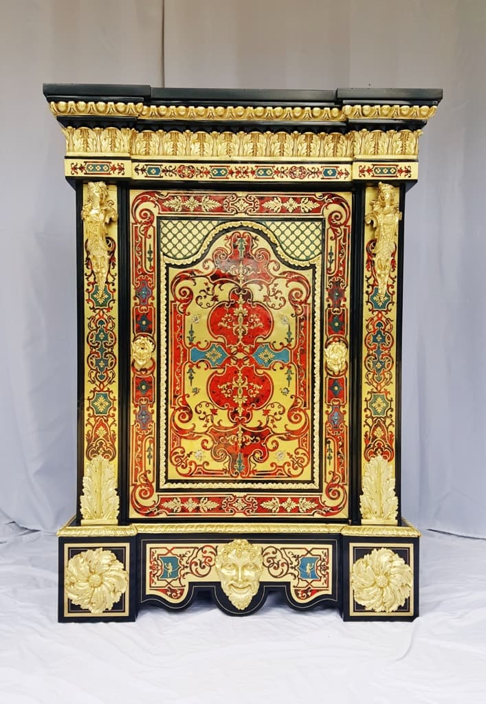 les meubles et objets de prestige