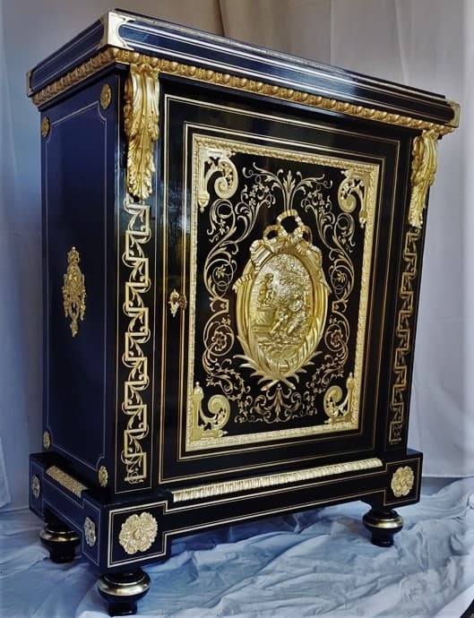 les meubles et objets de prestige
