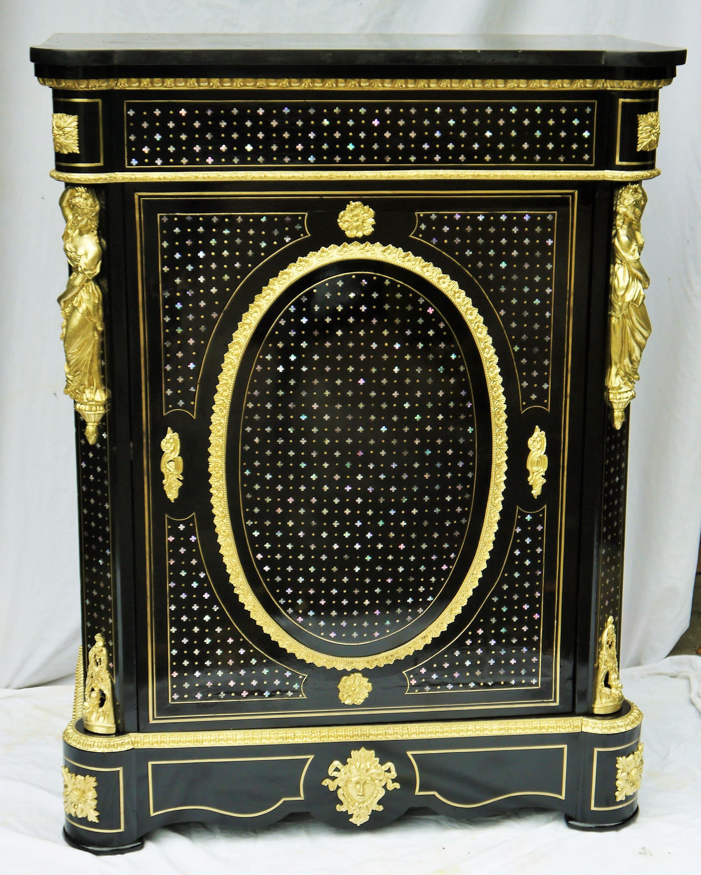 La marqueterie à la Reine
