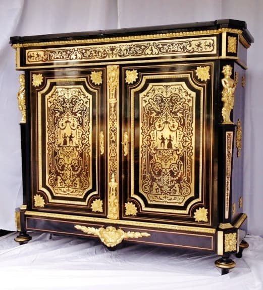 les meubles et objets de prestige