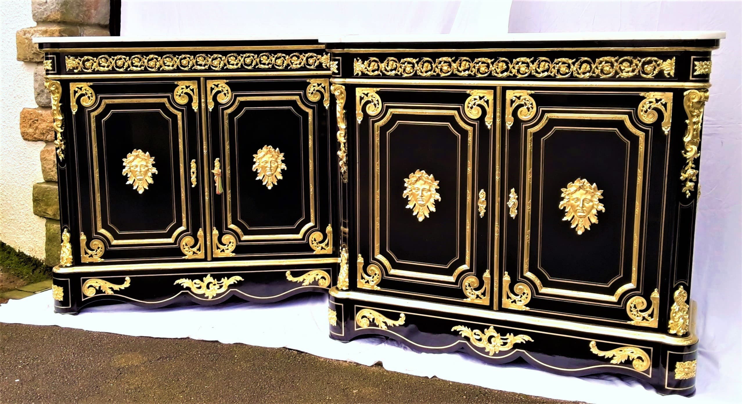 les meubles et objets de prestige