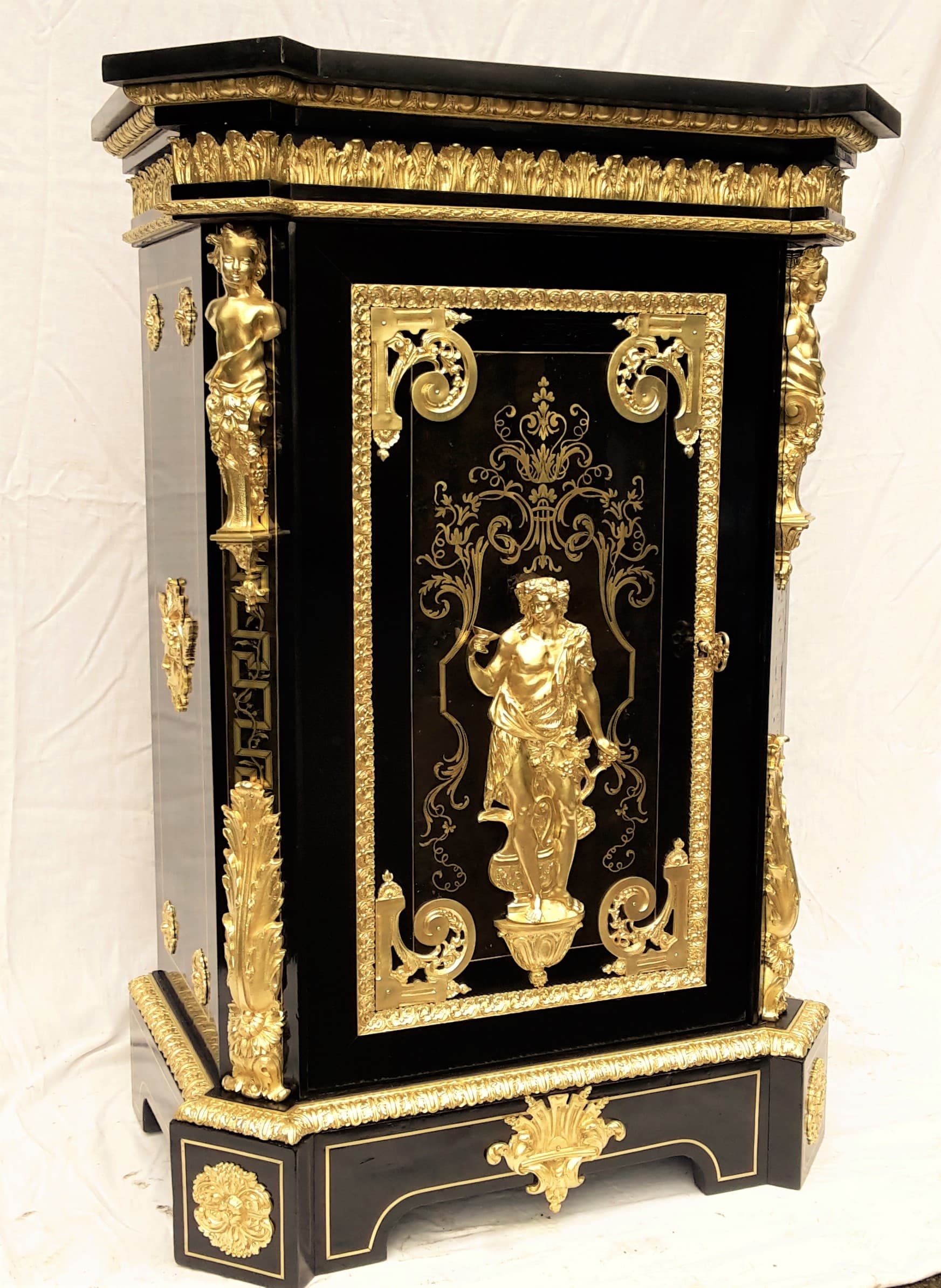 les meubles et objets de prestige