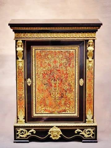 les meubles d’appui 1 porte en marqueterie Boulle