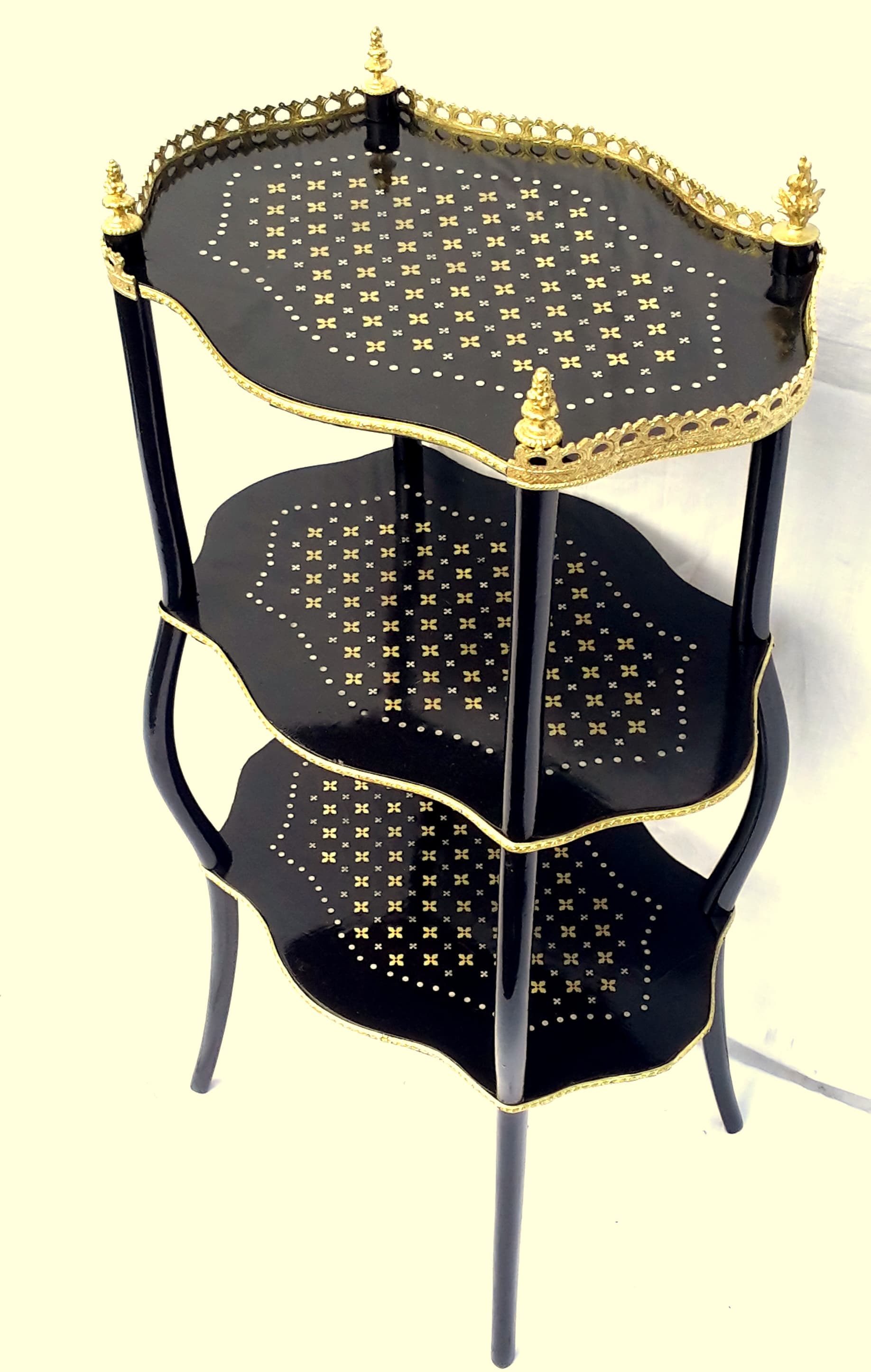 La marqueterie à la Reine